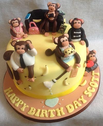 Family Monkey Cake  - Cake by Kirsty