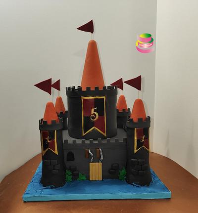 Castle Cake - Cake by Ruth - Gatoandcake