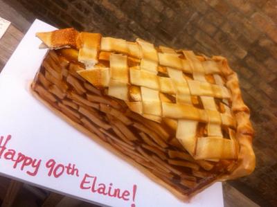 Apple Pie CAKE - Cake by Dina