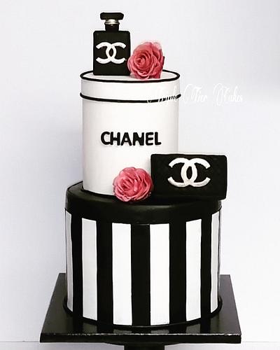 CHANEL CAKE - Cake by Triple Tier Cakes