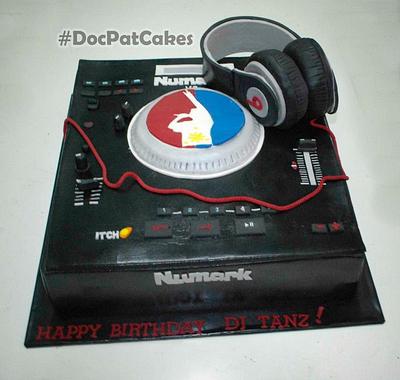 DJ Theme Cake - Cake by Doc Pat