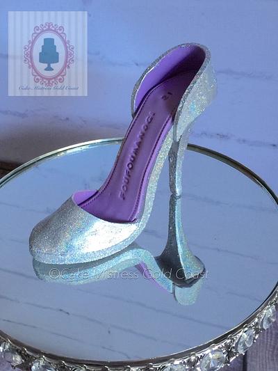 Disco heels - Cake by Alana 