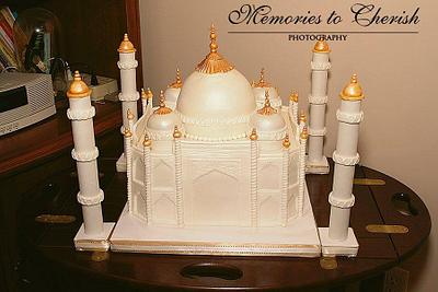 Taj Mahal Wedding - Cake by Tiffany Palmer