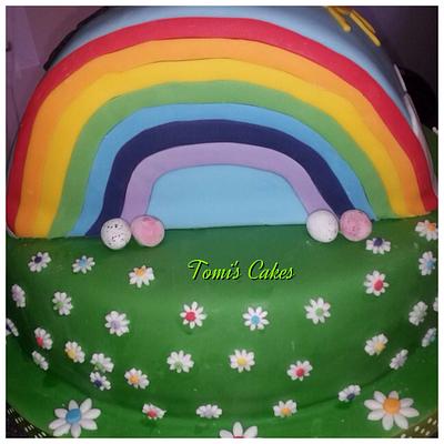 Somewhere Over The Rainbow - Cake by Tomi