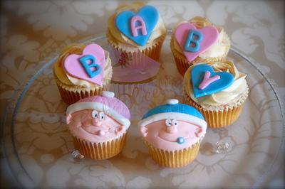 Baby Shower Cupcakes - Cake by CakeXcellence