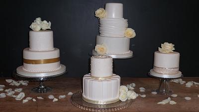 One wedding 4 wedding cakes - Cake by MJ'S Cakes