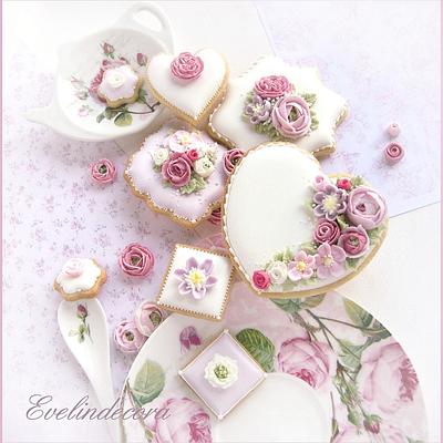 Flower cookies  - Cake by Evelindecora