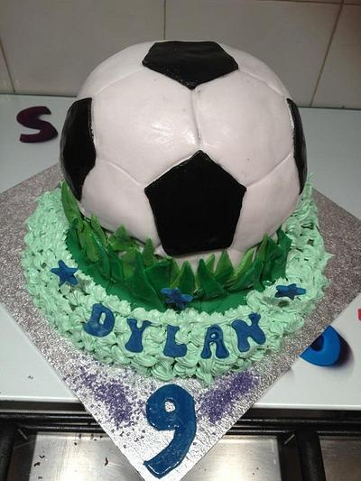 football cake - Cake by annaliese
