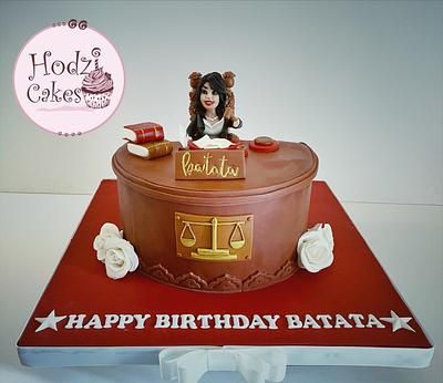 Lady Lawyer Cake👩🏻‍⚖️ - Cake by Hend Taha-HODZI CAKES