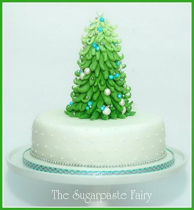 Christmas tree - Cake by The Sugarpaste Fairy