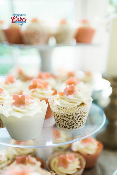 Peach and ivory wedding cupcakes  - Cake by Teresa Davidson