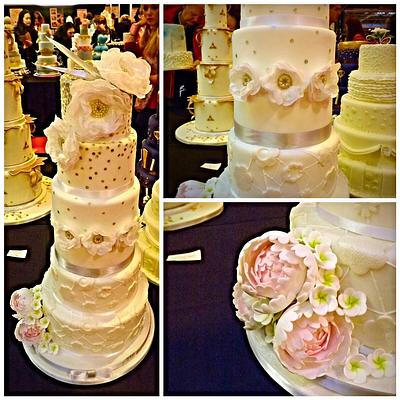 Cake International Birmingham, wedding cake category, bronze award - Cake by White Rose Bakery