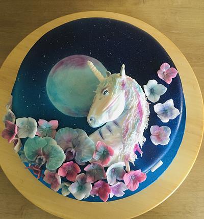 Magical unicorn  - Cake by VVDesserts