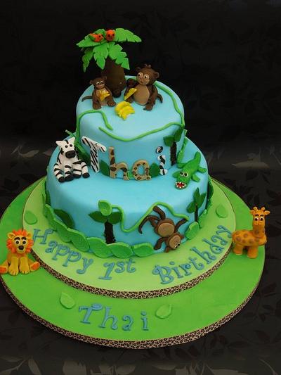 Jungle theme birthday cake - Cake by Crescentcakes