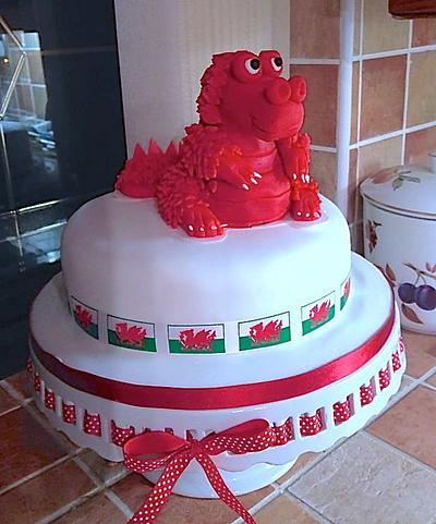 My Patriotic Welsh Dragon :D  - Cake by Alison's Bespoke Cakes