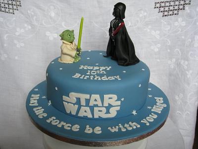Star Wars Cake - Cake by Deborah Cubbon (the4manxies)