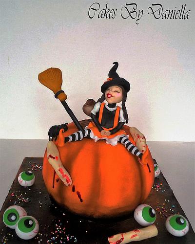 little Witch - Cake by daroof