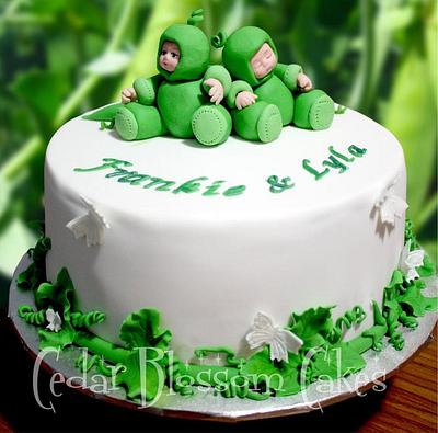 Two peas in a pod - Cake by ozgirl39