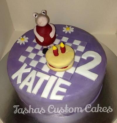 Peppa Pig picnic cake - Cake by Tasha's Custom Cakes
