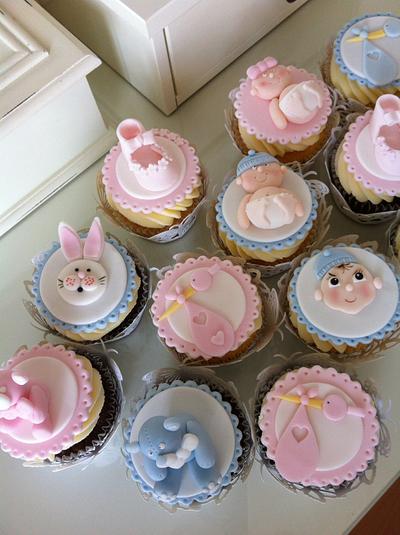 Baby shower cupcakes - Cake by Carry on Cupcakes