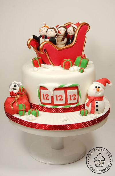 A very Christmas Wedding Cake. - Cake by Yellow Bee Sugar Art by Vicky Teather