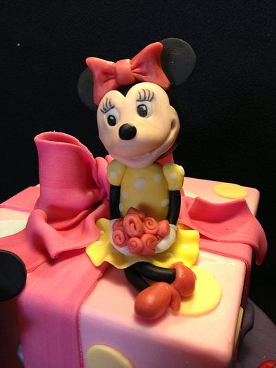 Michey & Minnie on a cake - Cake by Claudia Consoli
