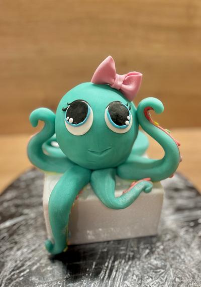 Baby octopus cake topper - Cake by VVDesserts