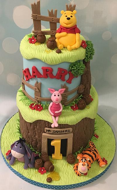 Pooh bear & friends - Cake by Shereen