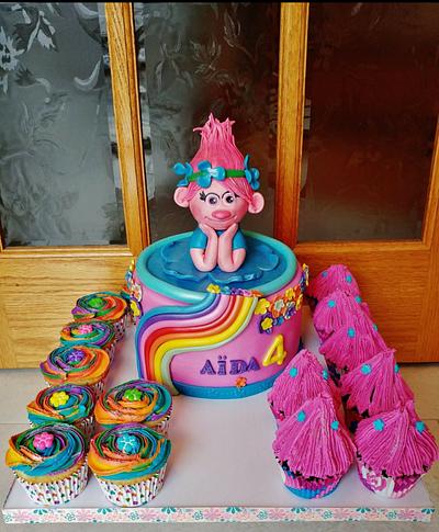 Poppy Troll Birthday - Cake by Enza - Sweet-E