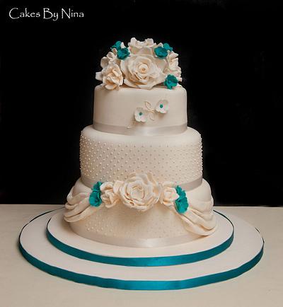 Cream and Teal Wedding - Cake by Cakes by Nina Camberley
