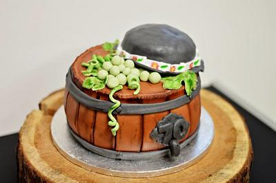 wine barrel - Cake by MilenaSP
