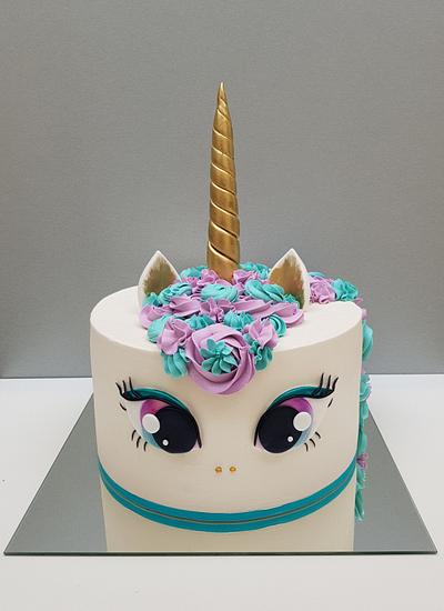 Unicorn - Cake by Tirki