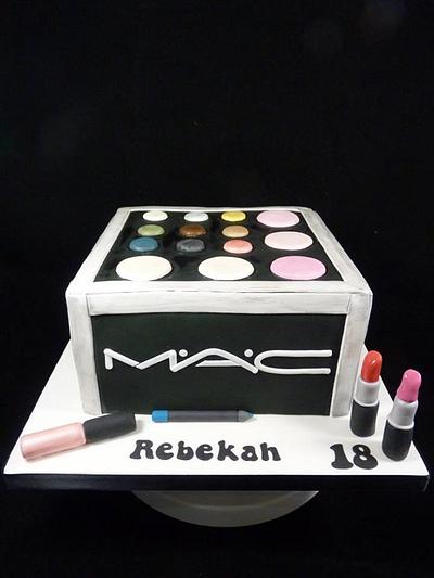 MAC Makeup Box - Cake by CodsallCupcakes