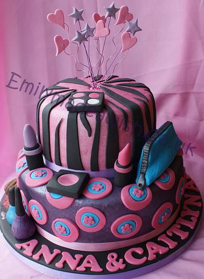 Teen Birthday Cake - Cake by Emilyrose