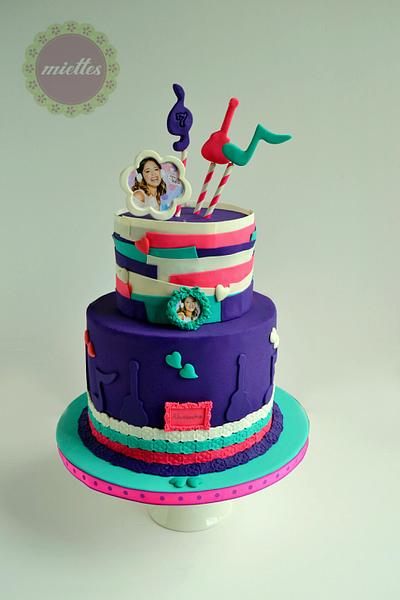 Modern Violetta Cake - Cake by miettes