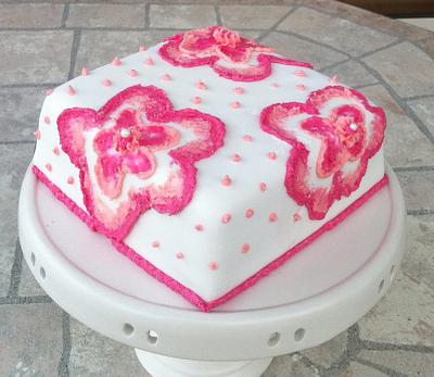 Pink Flowers - Cake by Ritsa Demetriadou