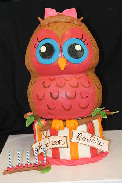 Pink Hootie Owl - Cake by Janiepie