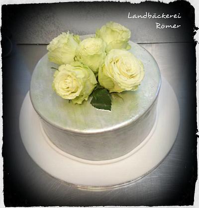 Luster Dust Silver Birthday Cake - Cake by Marina Römer