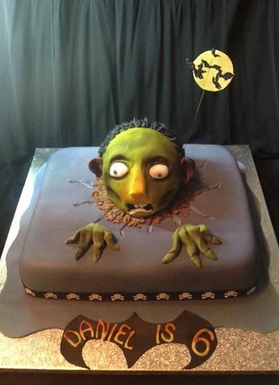 Halloween Zombie - Cake by mairin