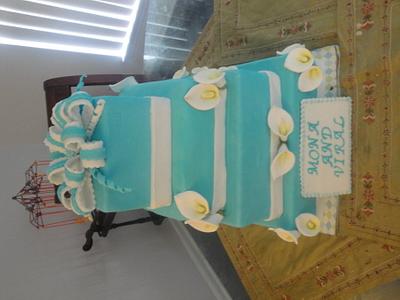 My very first wedding cake - Cake by Delectable Dezzerts by Amina