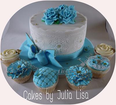 Light blue roses & lace cake with cupcakes - Cake by Cakes by Julia Lisa