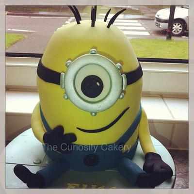 Despicable me-Minion Cake - Cake by The Curiosity Cakery