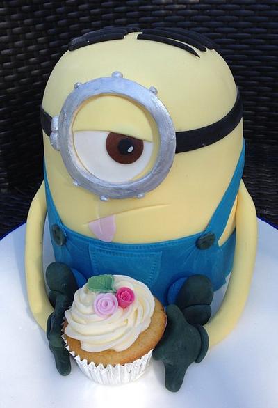 Minion Stuart from Despicable Me - Cake by The Daisy Cake Company
