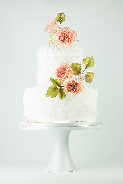 Frill cake  - Cake by Lina Veber 