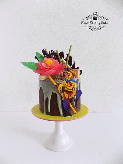 Drip Cake meets the King Monkey - Cake by Sweet Side of Cakes by Khamphet 