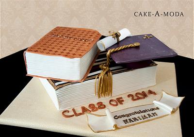 Graduation Cake - Cake by Cake A Moda