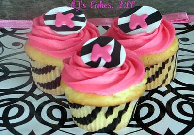 Pink Zebra Cupcakes - Cake by Amanda Reinsbach