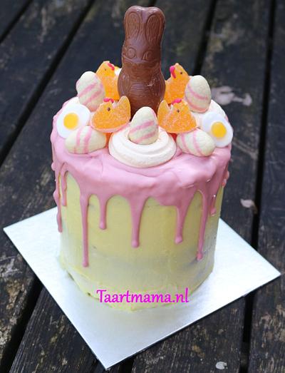 Easter dripcake - Cake by Taartmama