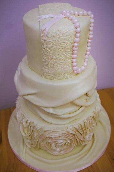 Ivory and pearl Wedding cake - Cake by Lisa Wheatcroft