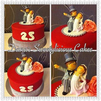 Small weddingcake25 anniversary - Cake by Dana Bakker